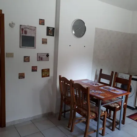 Vacanza O Lavoro Apartment